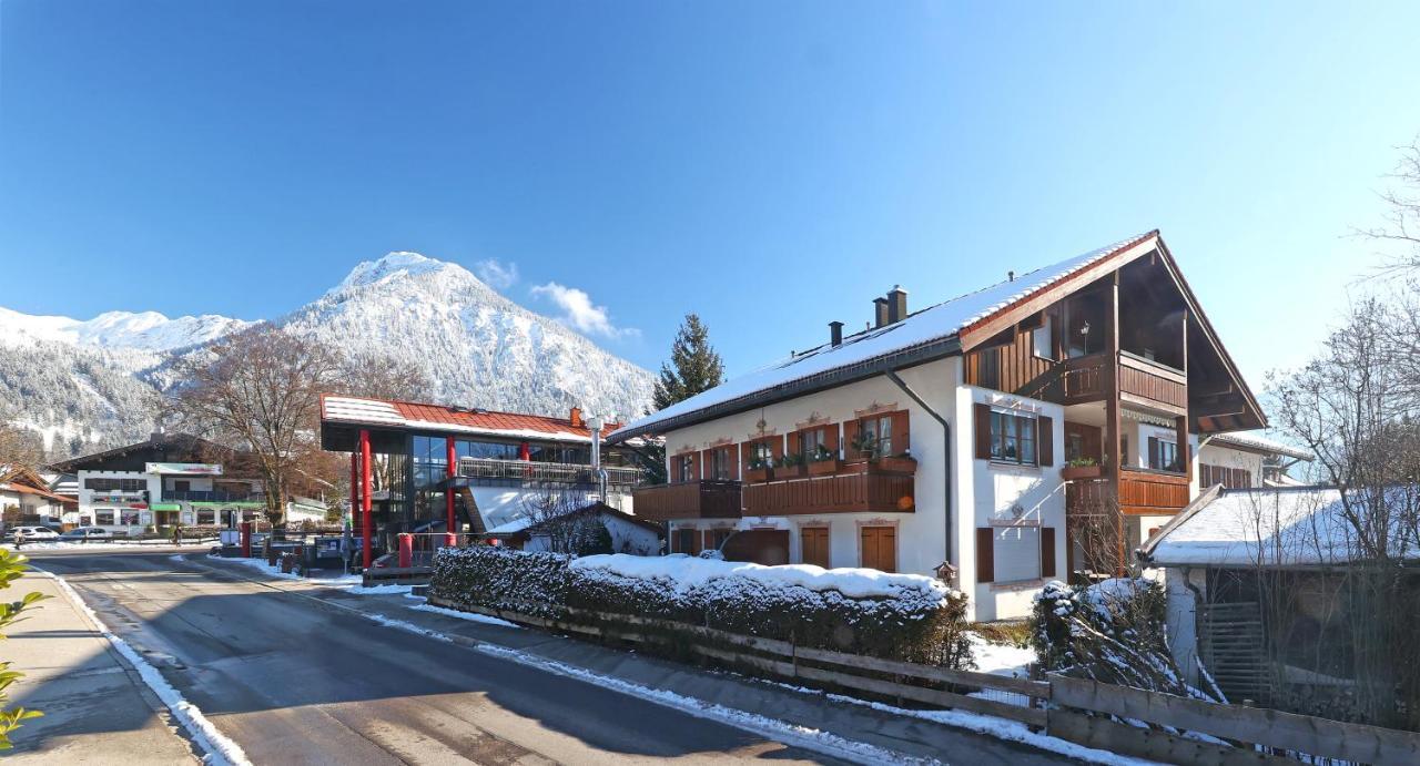 'chalet-style' Ruhige & Zentrale 3-raum-suite Direkt Am Kurpark Oberstdorf