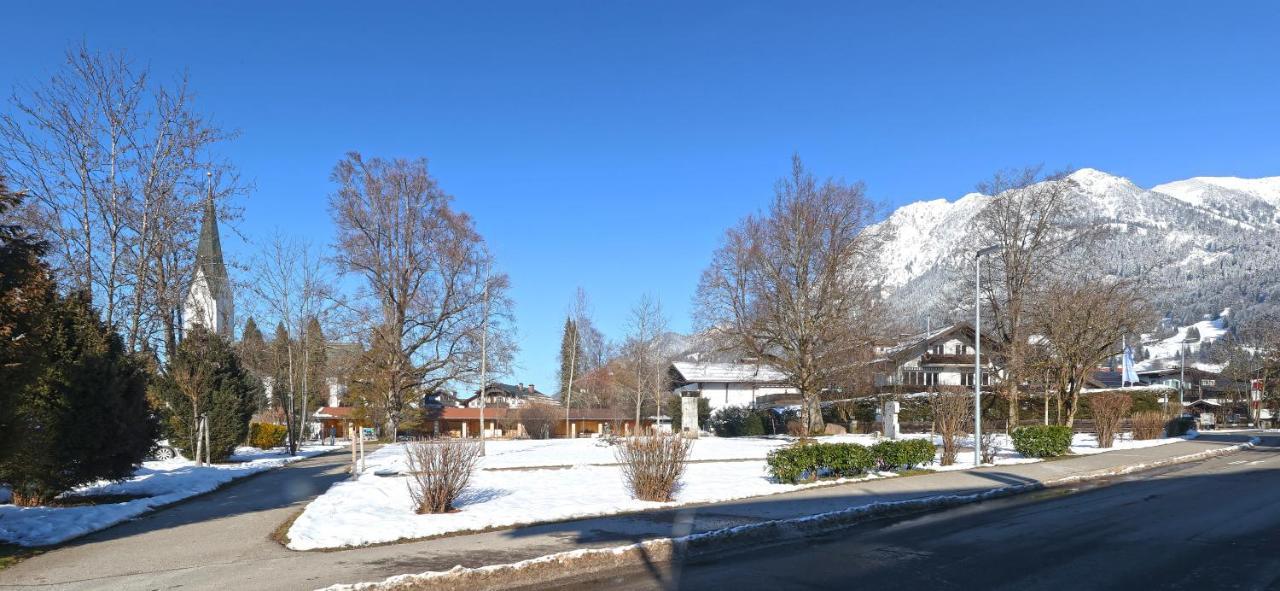'chalet-style' Ruhige & Zentrale 3-raum-suite Direkt Am Kurpark Apartment *