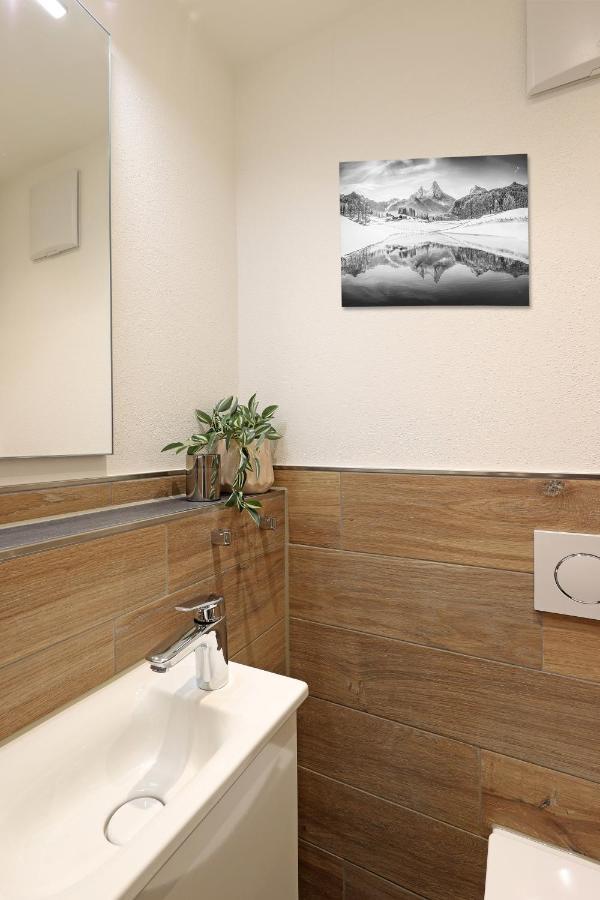 Apartment 'chalet-style' Ruhige & Zentrale 3-raum-suite Direkt Am Kurpark Oberstdorf