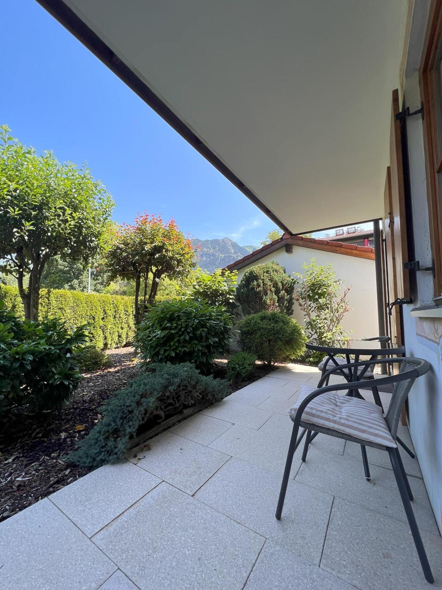 'chalet-style' Ruhige & Zentrale 3-raum-suite Direkt Am Kurpark *