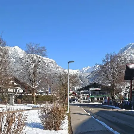 'Chalet-Style' Ruhige & Zentrale 3-Raum-Suite Direkt Am Kurpark Oberstdorf Exterior photo
