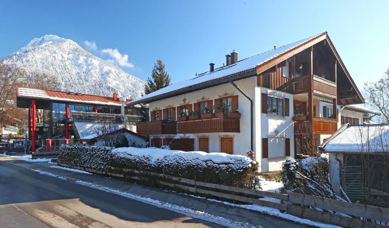 'chalet-style' Ruhige & Zentrale 3-raum-suite Direkt Am Kurpark Apartment